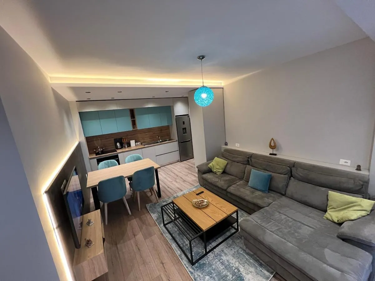 Erg Apartments ティラナ