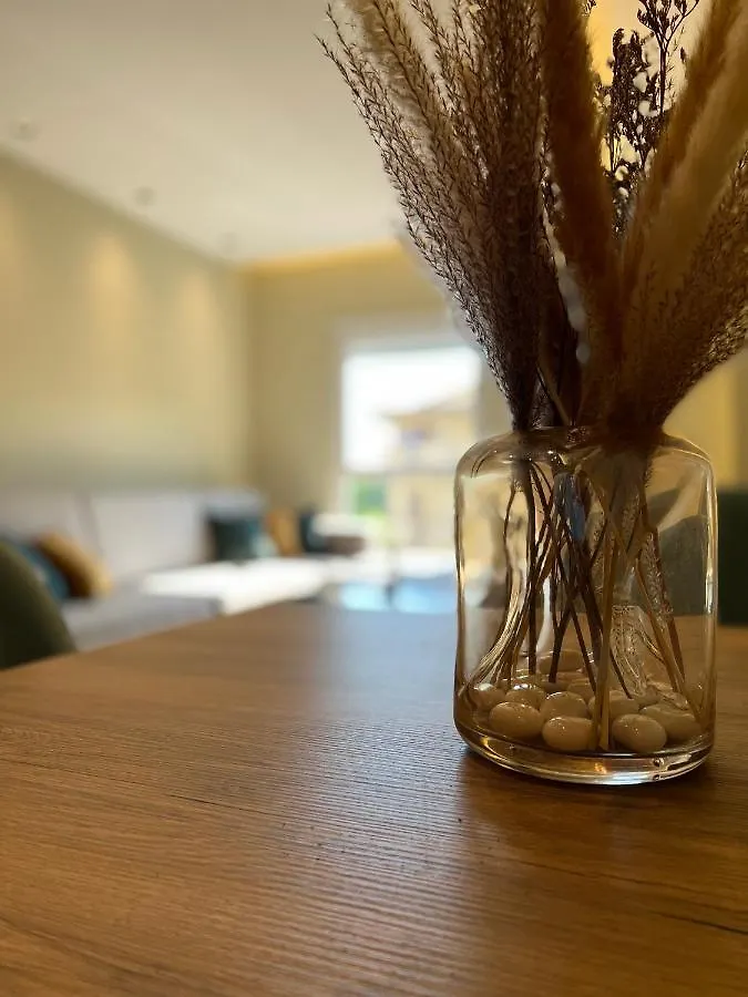 Erg Apartments ティラナ アルバニア